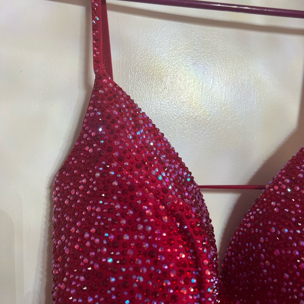 Size 6 - Picture 2 of 7